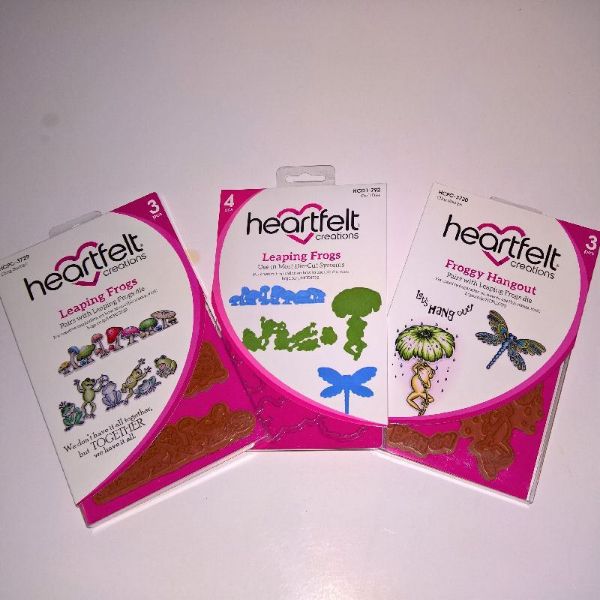 Froggy Hangout og Leaping Frogs dies og stempelsæt fra Heartfelt Creations - HCPC-3729, HCPC-3730 og HCD1-792