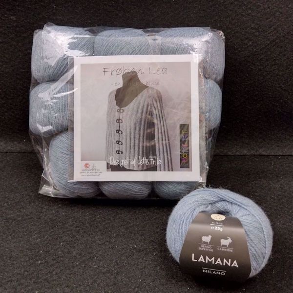 Frøken Lea fra Hotte Hit - strikket cardigan i Milano - Strikkekit str. XL - Blå 54M