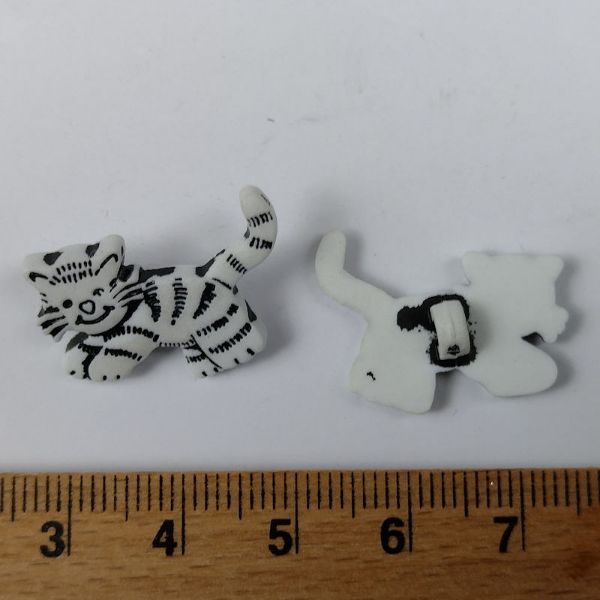 Plastic knap - Hvid tiger - 23 x 16 mm